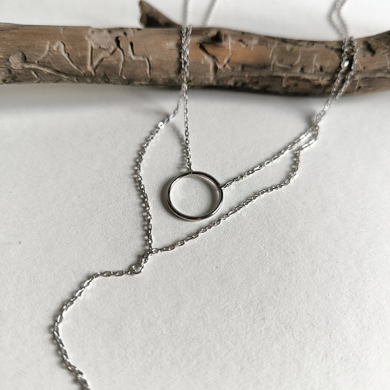 Silver necklace without stones