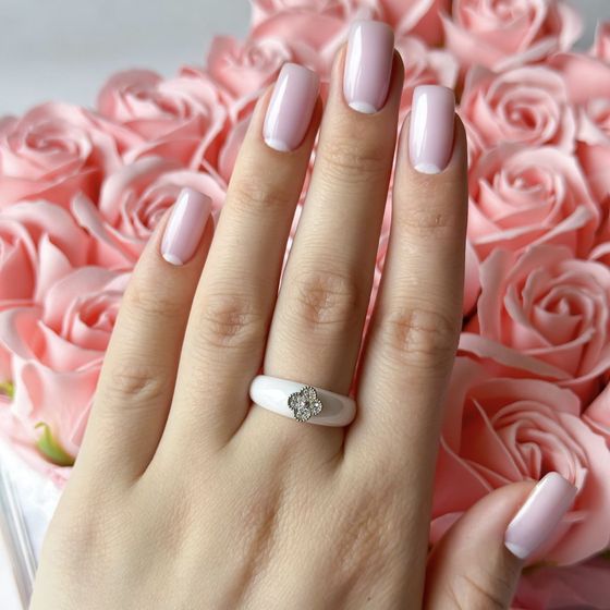Silver ring with ceramics