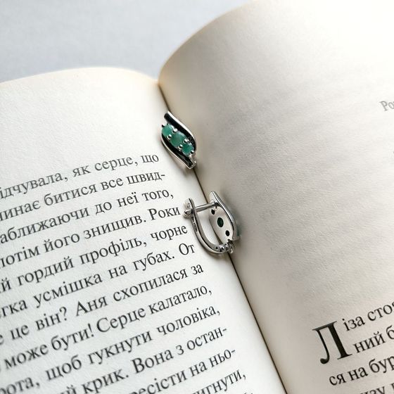 Срібні сережки зі смарагдом 0.969ct