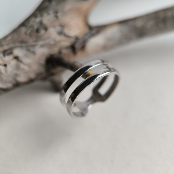 Silver ring without stones