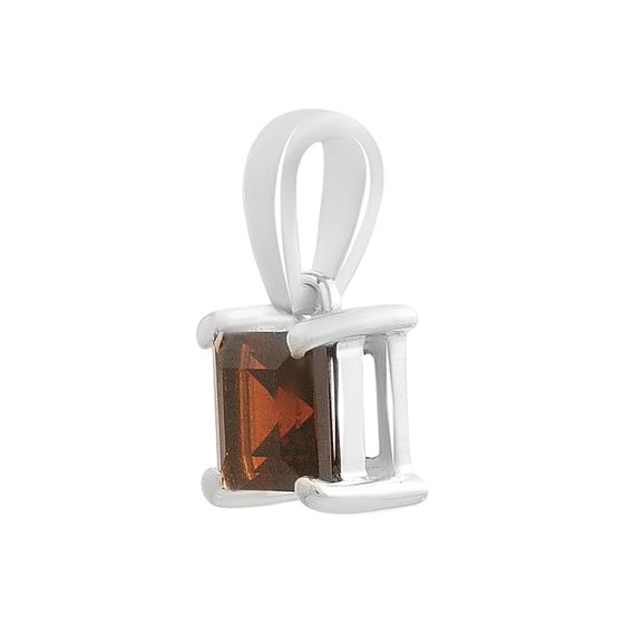 Silver pendant with a 0.923-carat garnet