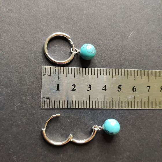 Silver earrings with turquoise