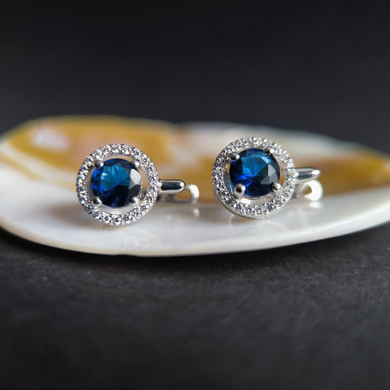 Silver earrings with sapphire nano 1.747ct