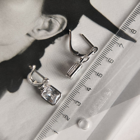 Silver earrings with cubic zirconia