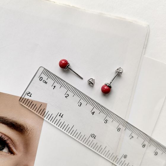 Silver earrings with coral