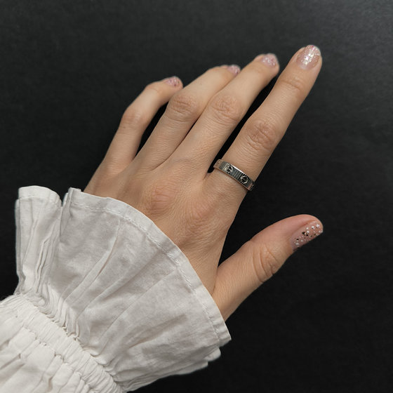 Silver ring without stones