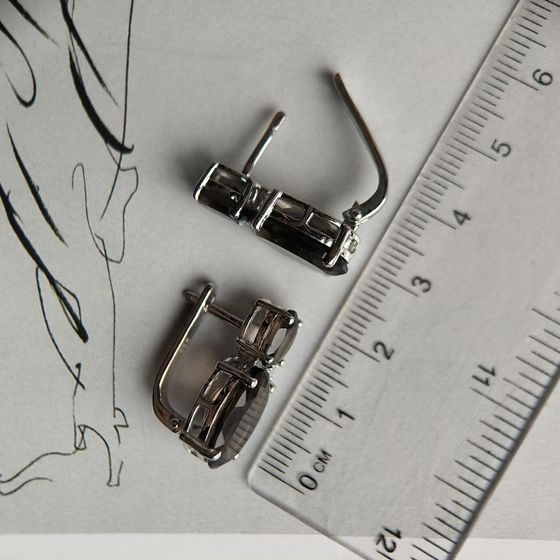 Silver earrings with 12.581ct rauchtopaz (smoky quartz), phianites