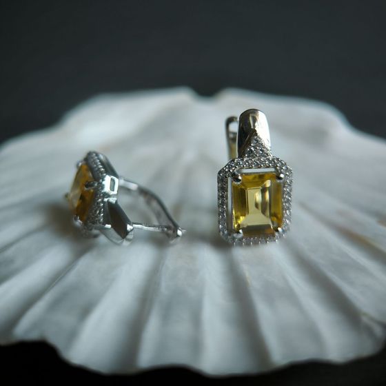 Silver earrings with citrine nano