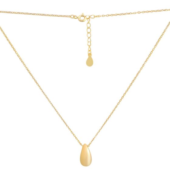 Silver necklace without stones
