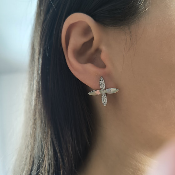 Срібні сережки з фіанітами 0.52ct