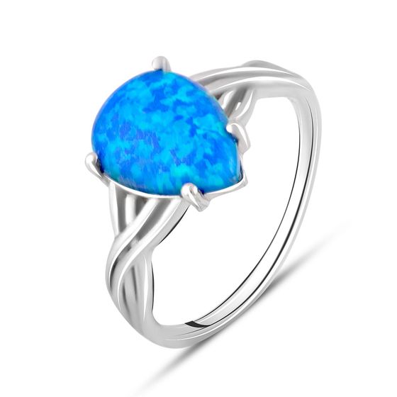 Silver ring with a 1.373-carat opal