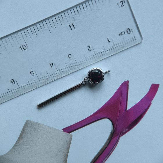 Серебряная подвеска с гранатом 1.242ct