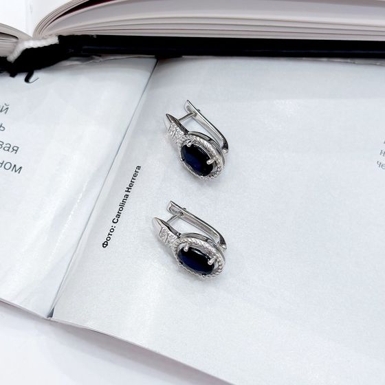Срібні сережки з сапфіром 4.927ct, фіанітами