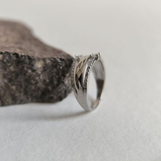 Silver Ring with Fianites