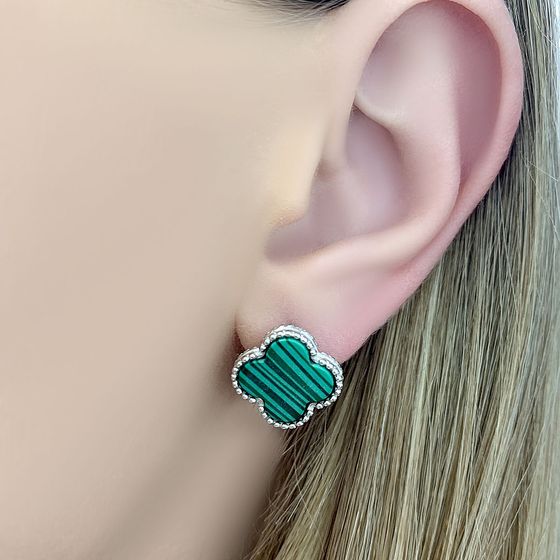 Silver earrings with malachite