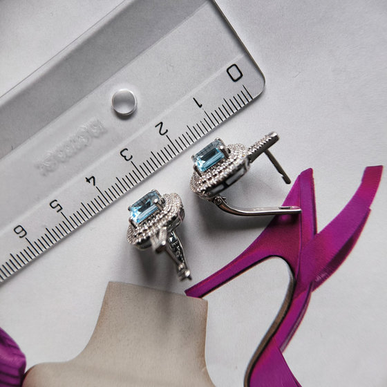 Silver earrings with topaz 5.867ct