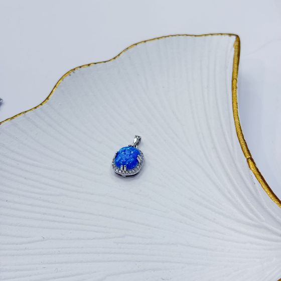 Срібна підвіска з опалом 2.733ct, фіанітами