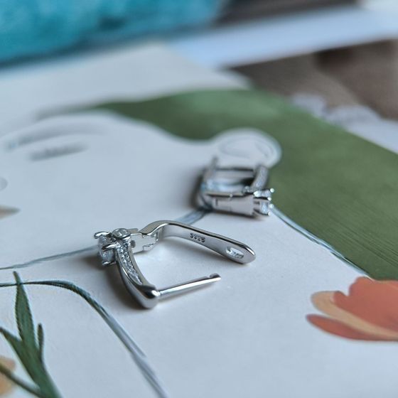 Silver Earrings with Fianites