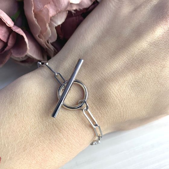 Silver bracelet without stones