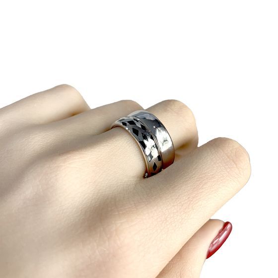 Silver ring with semalloy