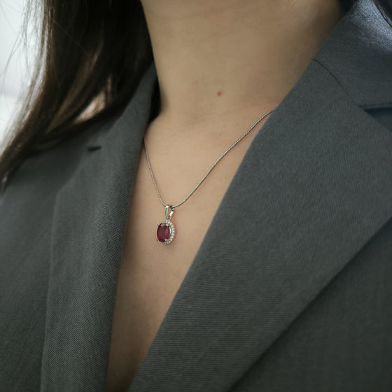 Серебряная подвеска с рубином 2.098ct, фианитами