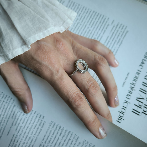 Silver ring with cubic zirconia