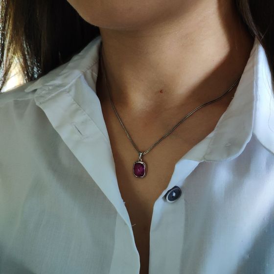 Серебряная подвеска с александритом 4.25ct