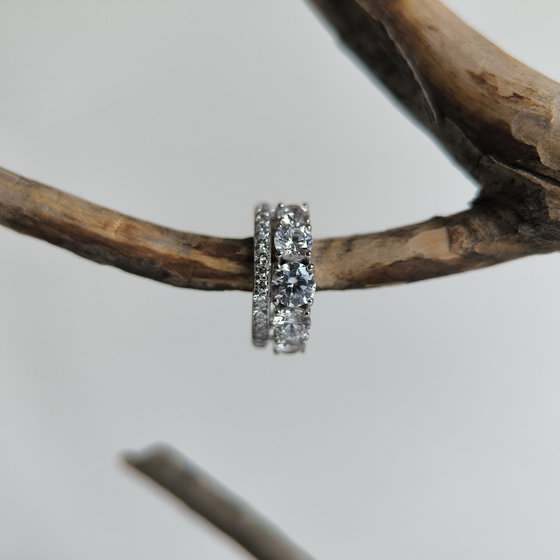 Silver earrings with cubic zirconia