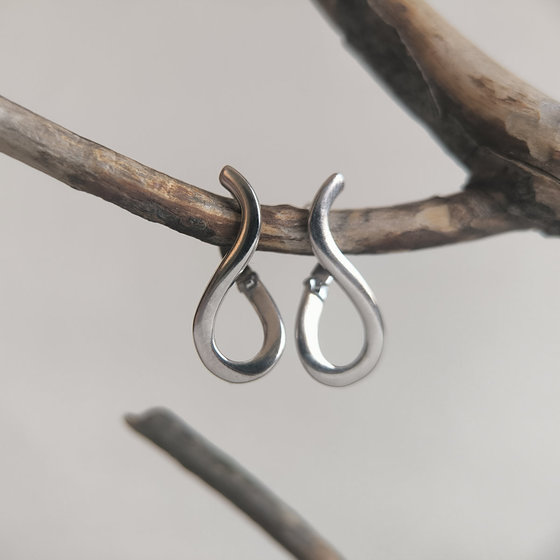 Silver earrings without stones
