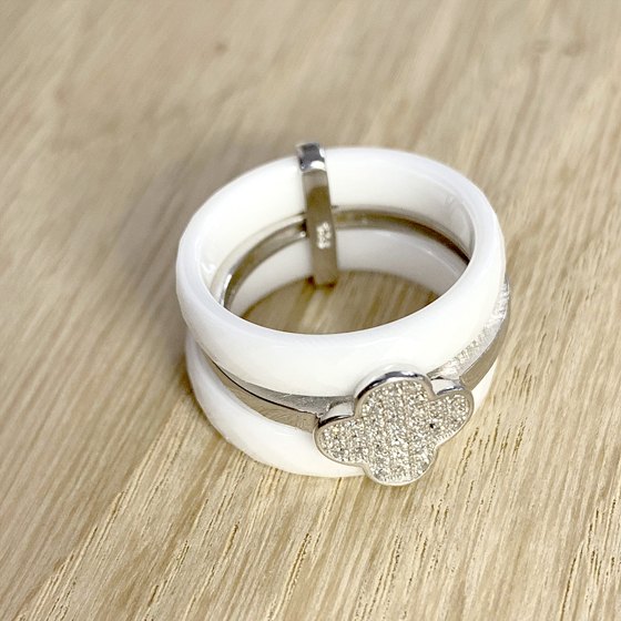Silver ring with ceramics