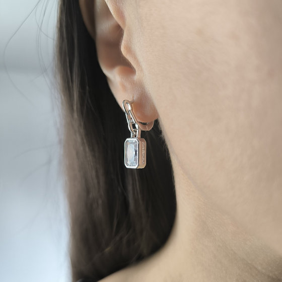 Silver earrings with cubic zirconia