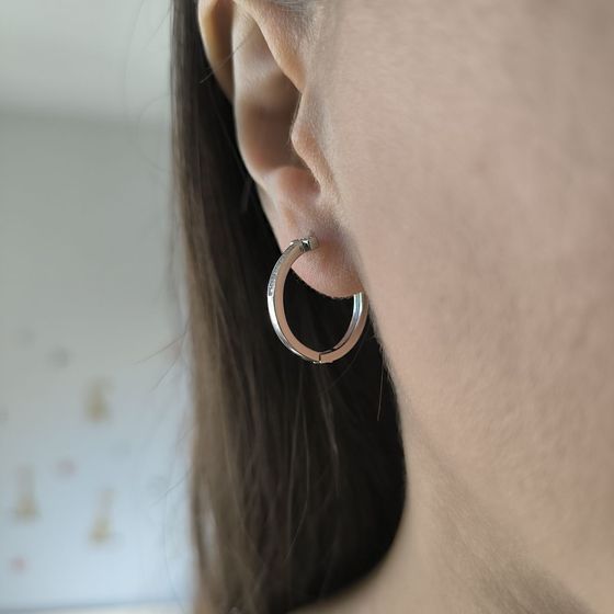 Серебряные серьги с фианитами