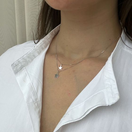 Silver necklace without stones