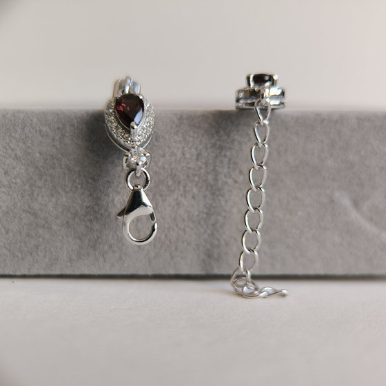 Срібний браслет з гранатом 8.751ct