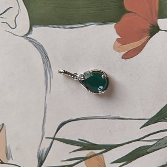 Серебряная подвеска с агатом 1.161ct, фианитами