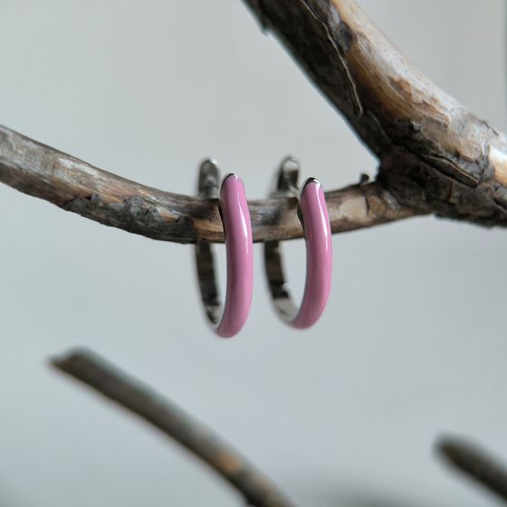 Silver earrings with phianites, semallu