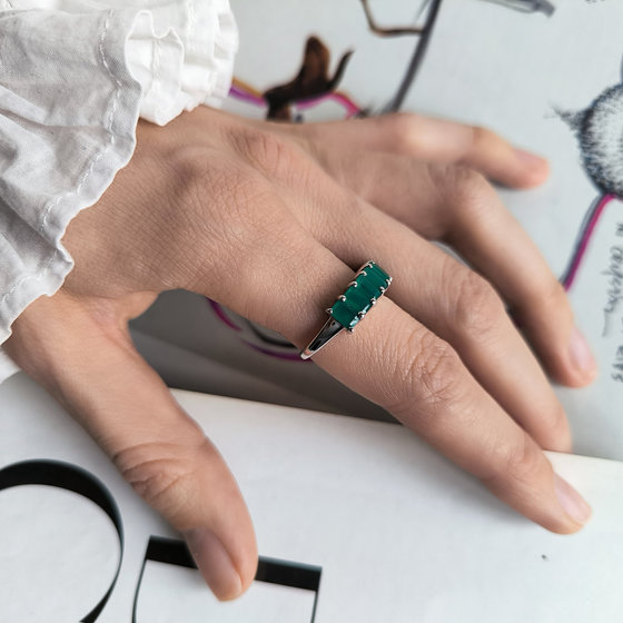 Silver ring with agate 2.63ct