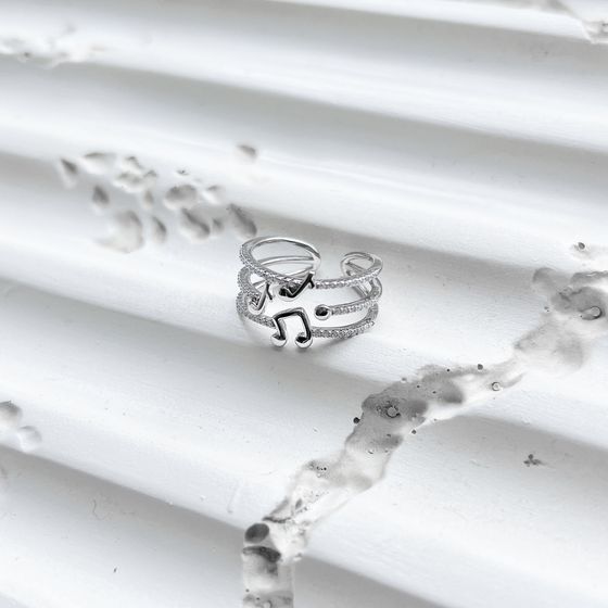 Silver Ring with Fianites
