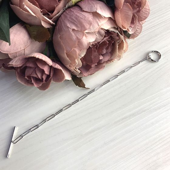 Silver bracelet without stones