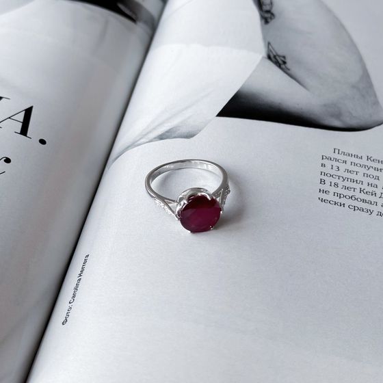 Серебряное кольцо с рубином 5.322ct