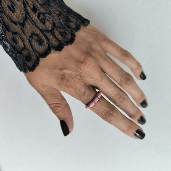 Silver ring with phianites, semallu