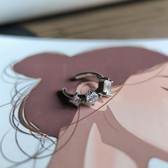Silver earrings with cubic zirconia