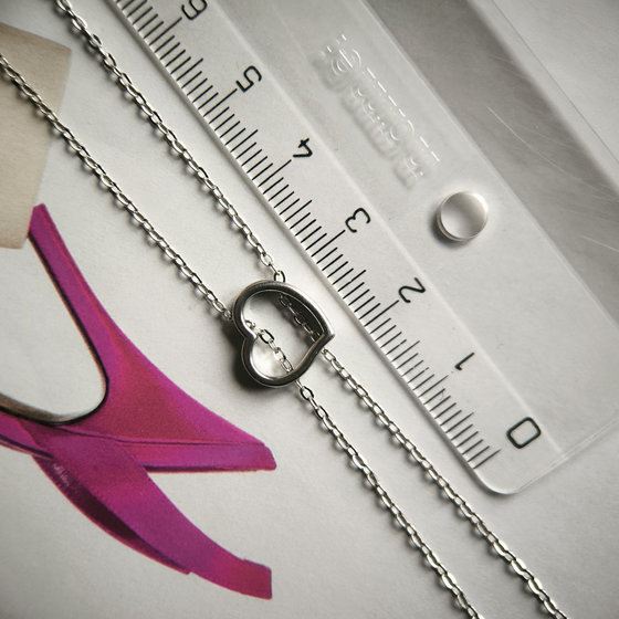 Silver necklace without stones