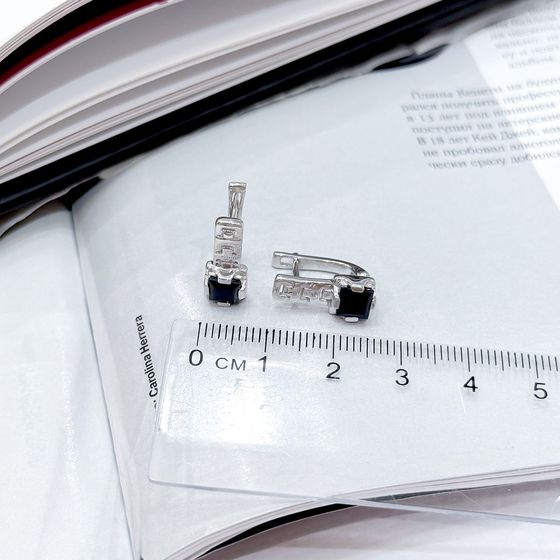 Silver earrings with sapphire 1.608ct