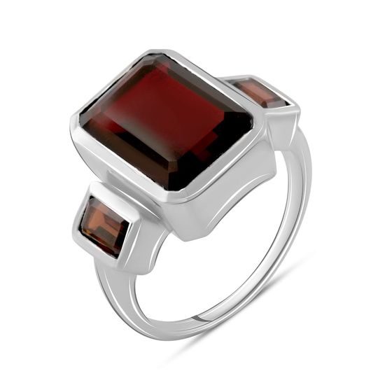 Silver ring with a 7.18-carat nano garnet
