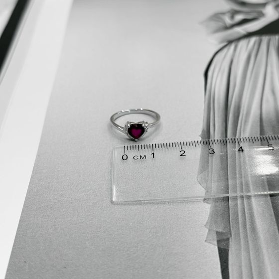 Срібна каблучка з рубіном 1.055ct