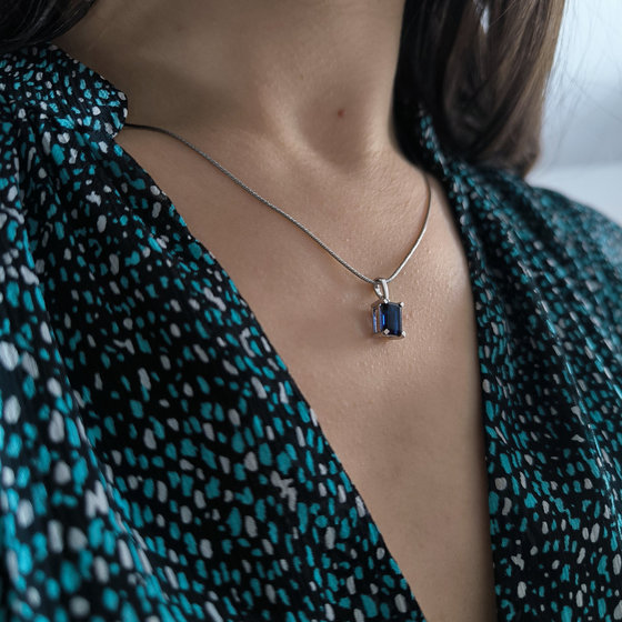 Silver pendant with nano sapphire 1.26ct