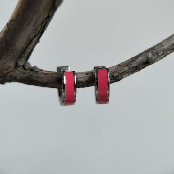 Silver earrings with phianites, semallu