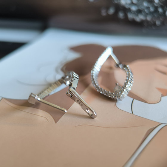 Silver earrings with Phianites