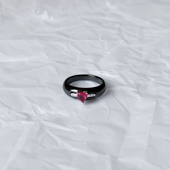 Silver ring with ceramics